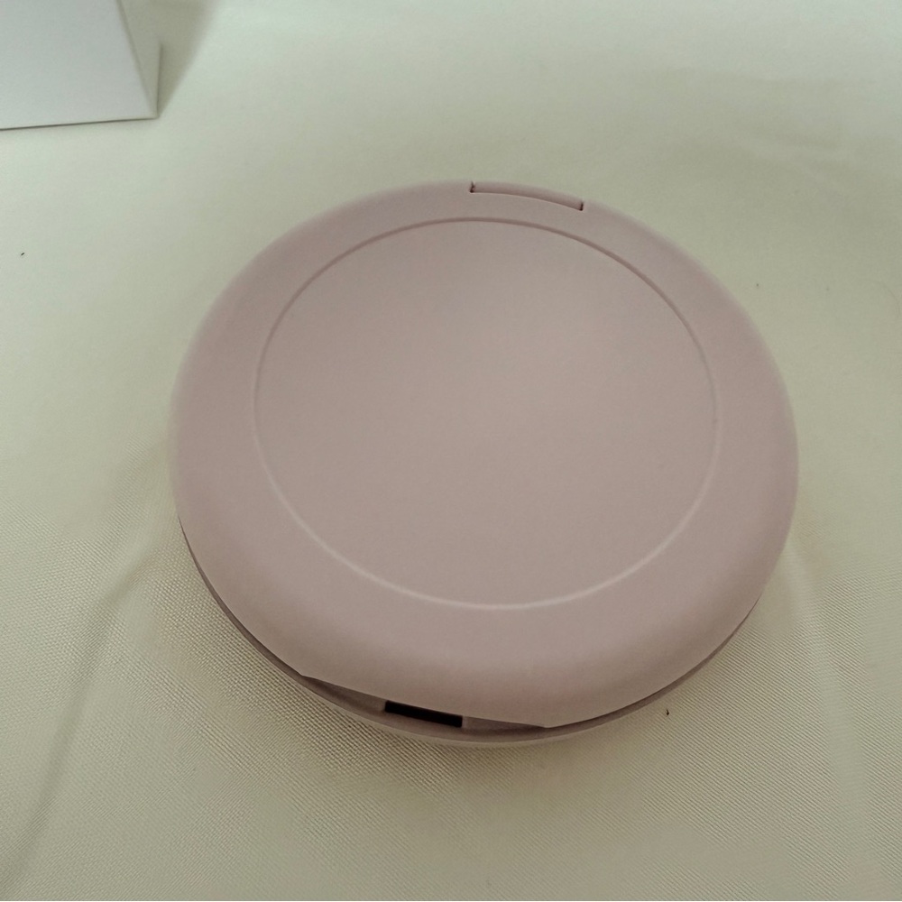Pink Compact Mirror - Picture 4 of 4